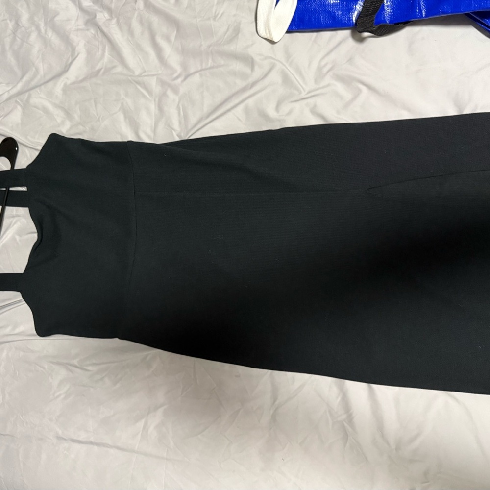 Forever 21 Black Sleeveless Dress